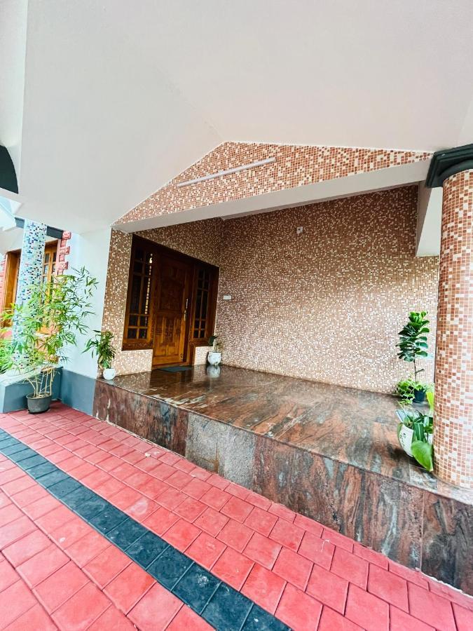 Spacious 3-Bedroom Private Villa In Mangalore - Ideal Getaway For Family And Friends Eksteriør billede
